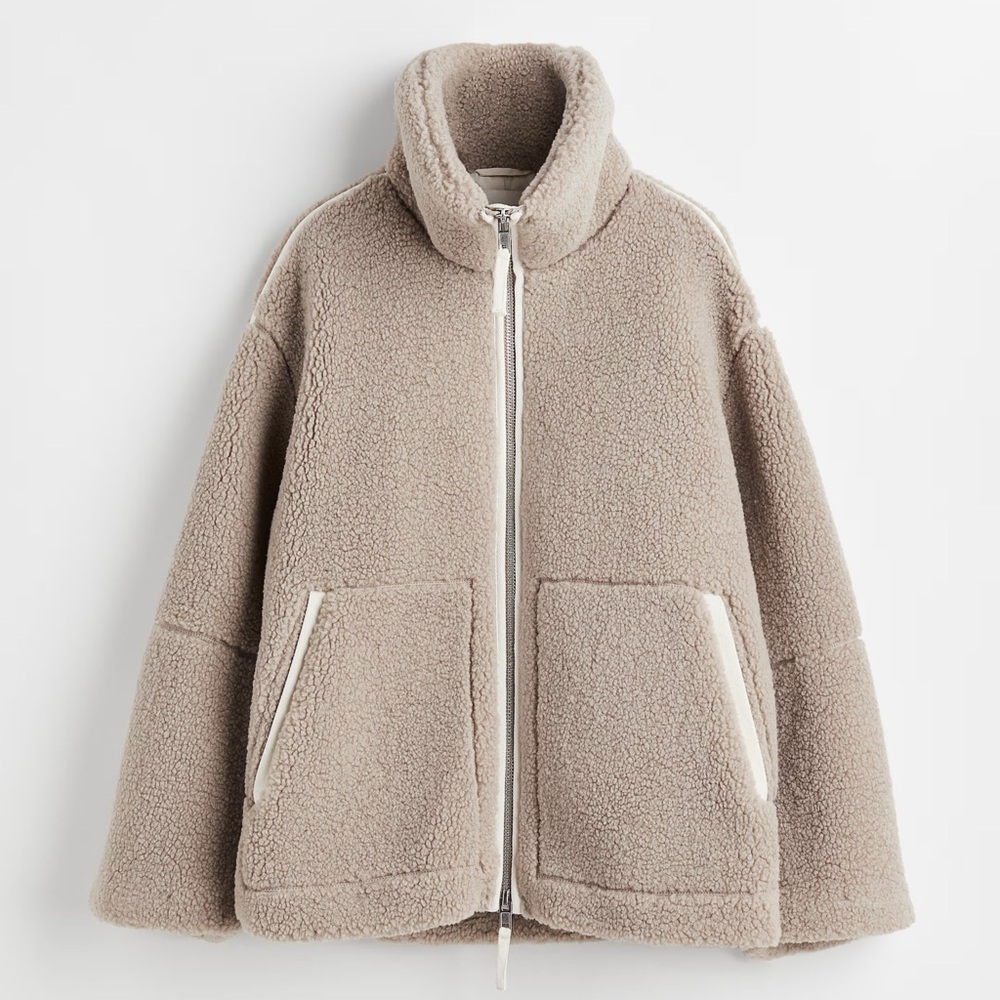 Viral H&M oversized sherpa jacket